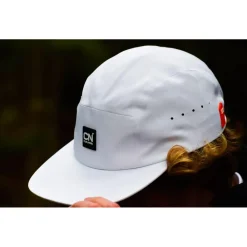 Hot Casquette Plate Micro Séries® White Casquettes