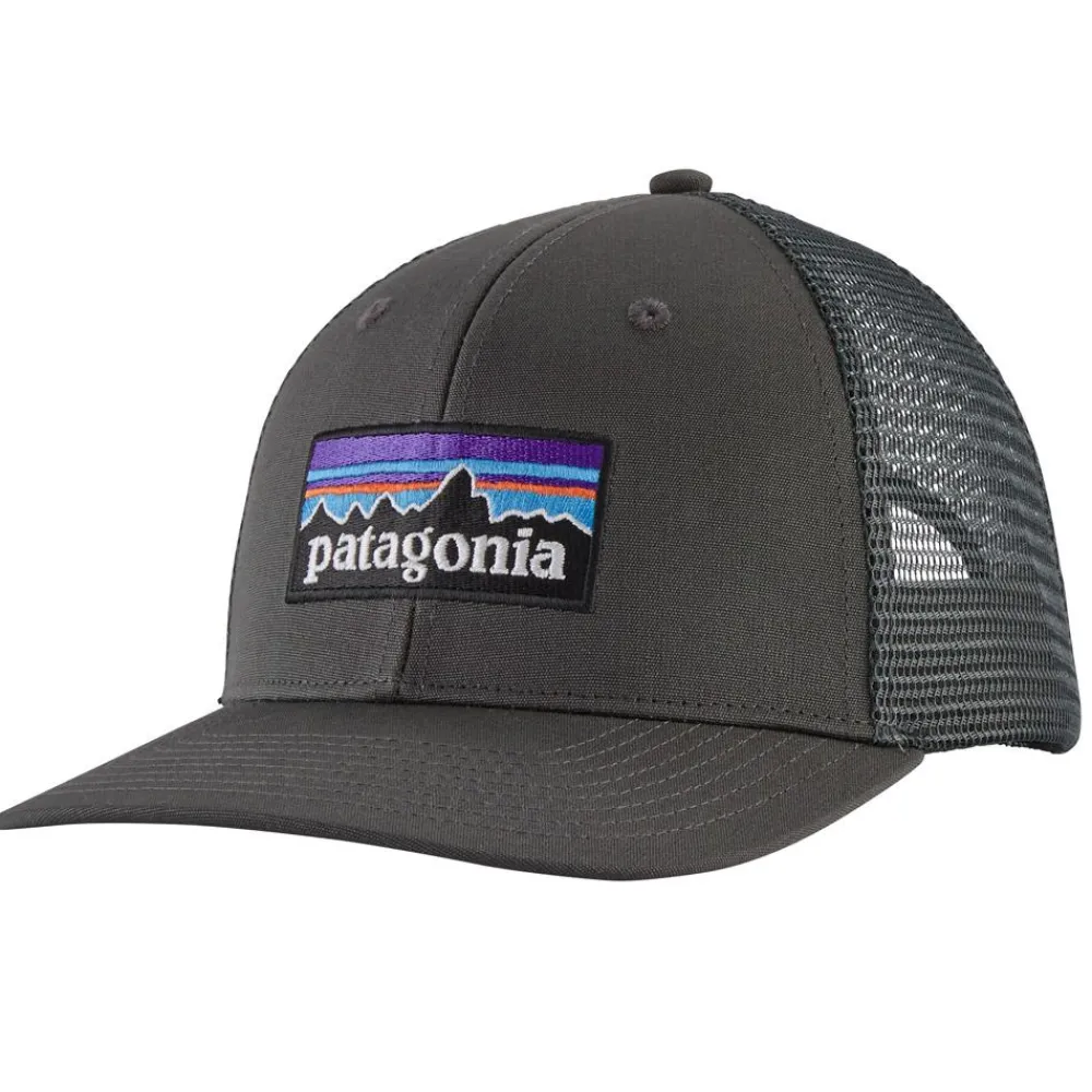 New Casquette P-6 Logo Trucker Hat Forge Grey Casquettes
