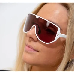 Lunettes de soleil Reschen Matt White Purple Femme Lunettes Femme
