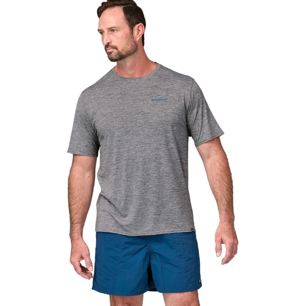 Outlet Tee-shirt de rando M's Capilene Cool Daily Graphic Shirt Water Abalone Blue Feather Grey T-Shirt Randonnée